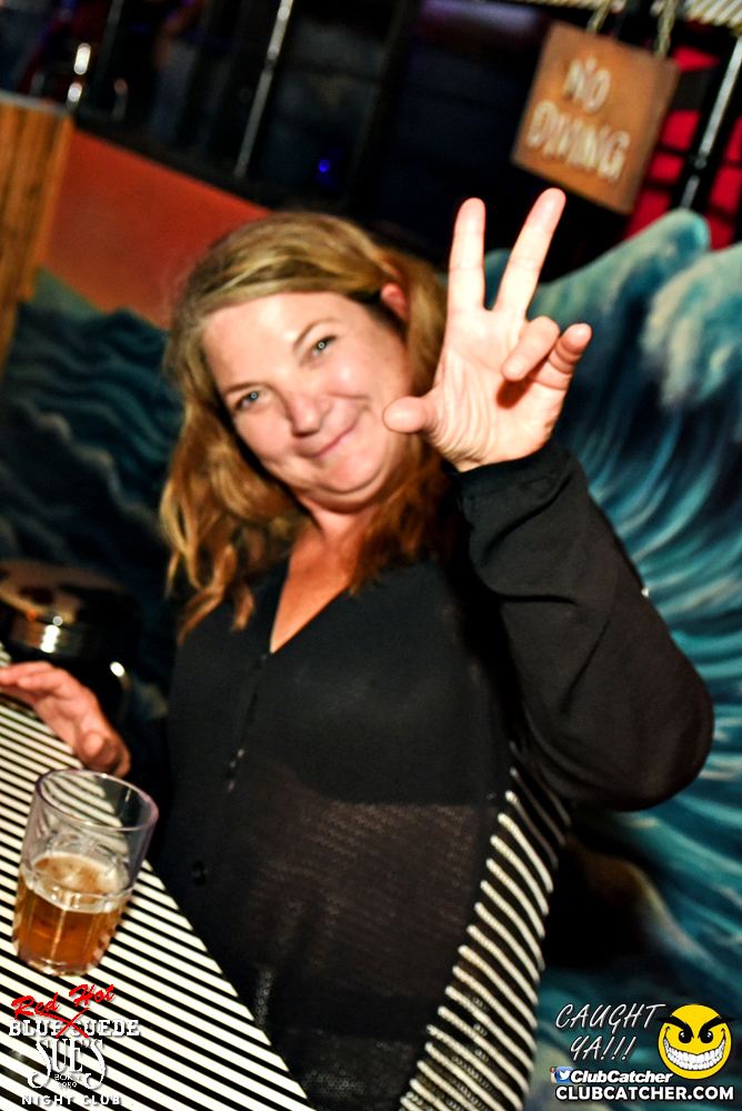 Blue Suede Sues nightclub photo 200 - August 26th, 2016