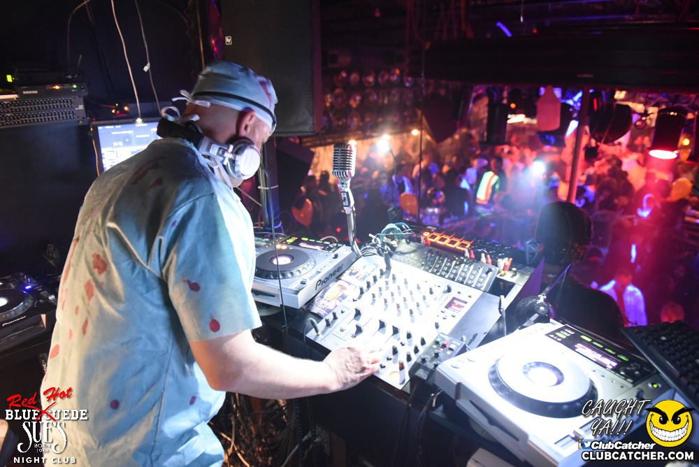 Blue Suede Sues nightclub photo 148 - October 28th, 2016