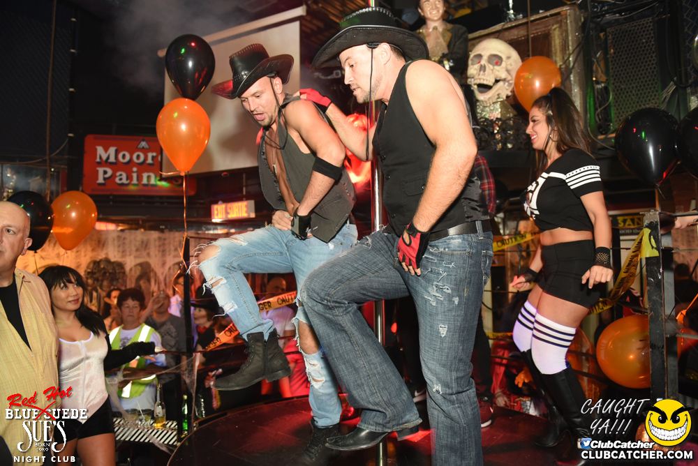 Blue Suede Sues nightclub photo 167 - October 28th, 2016