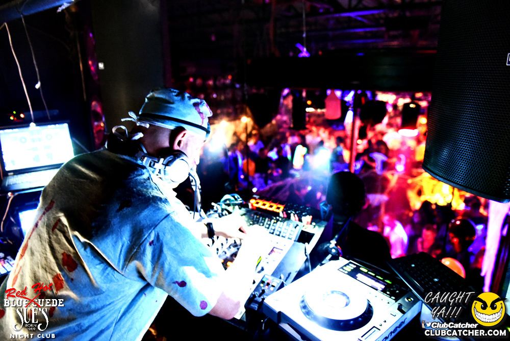 Blue Suede Sues nightclub photo 180 - October 28th, 2016