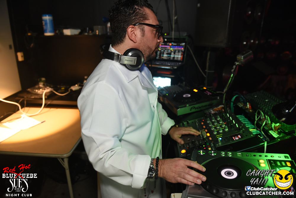 Blue Suede Sues nightclub photo 156 - October 29th, 2016