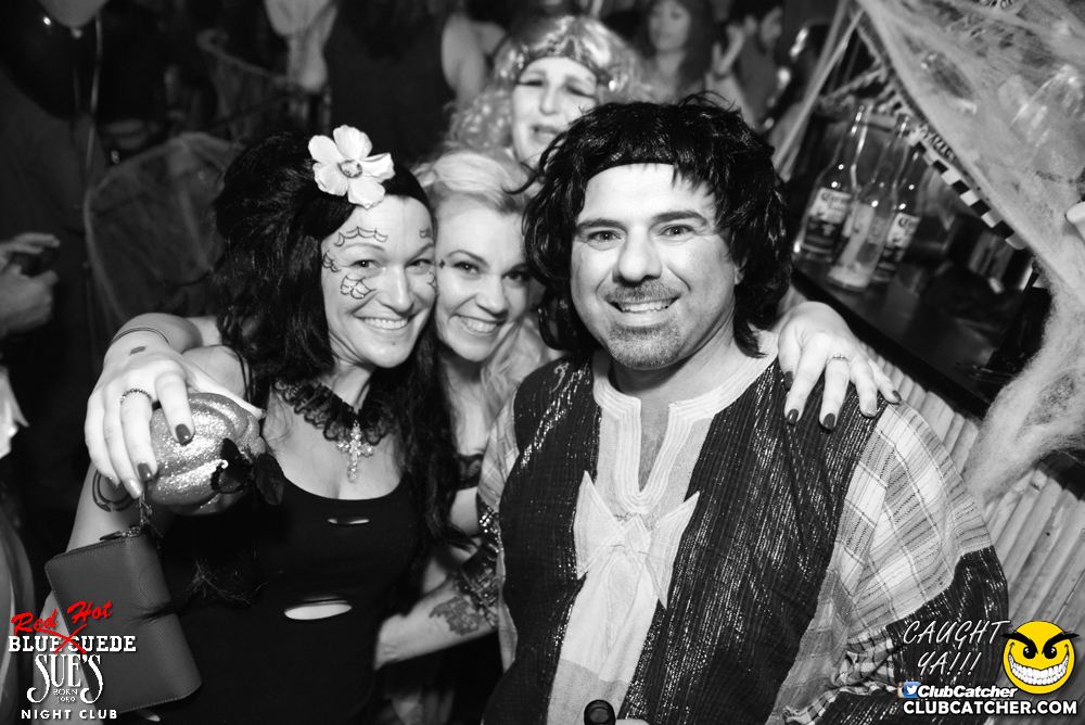 Blue Suede Sues nightclub photo 300 - October 29th, 2016