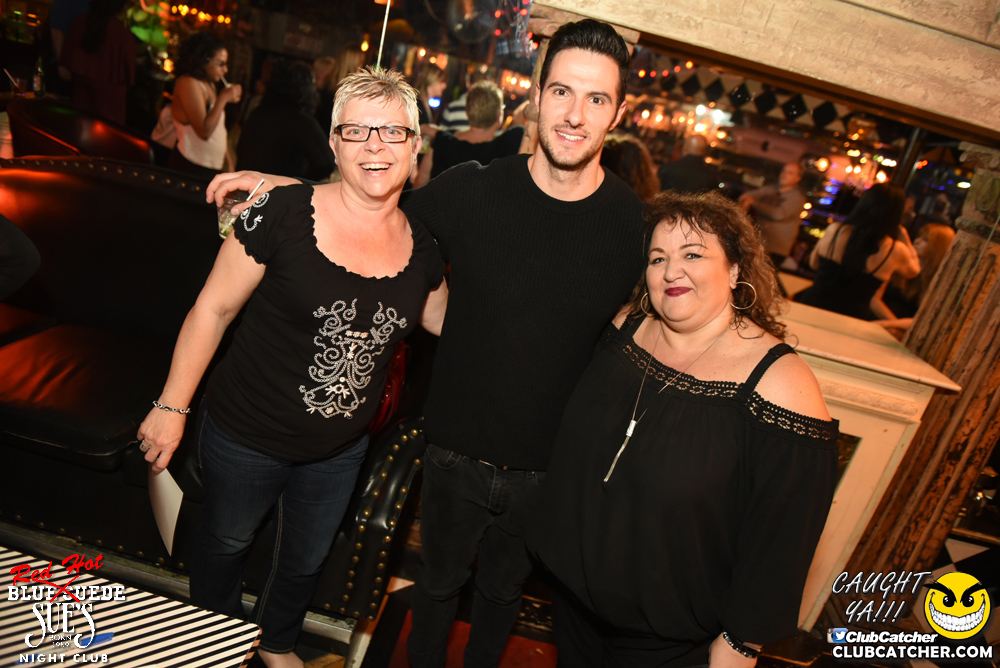 Blue Suede Sues nightclub photo 22 - November 12th, 2016