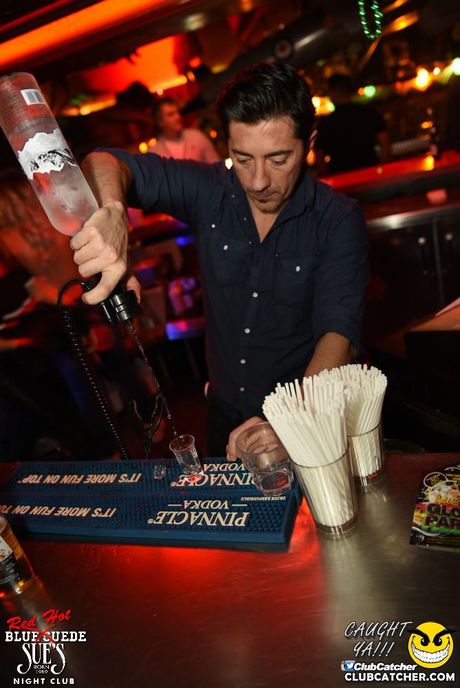 Blue Suede Sues nightclub photo 47 - November 12th, 2016