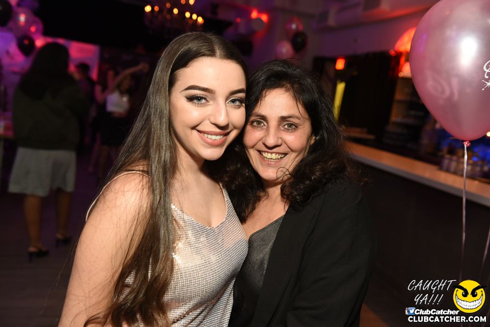 Enzas Sweet 16 festival photo 11 - January 8th, 2017