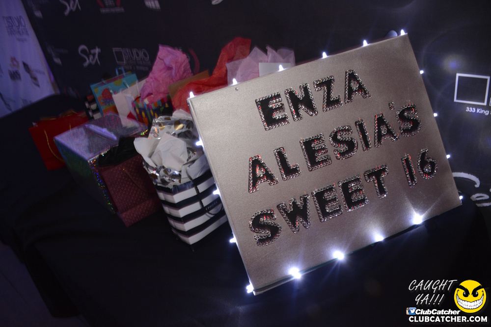 Enzas Sweet 16 festival photo 556 - January 8th, 2017