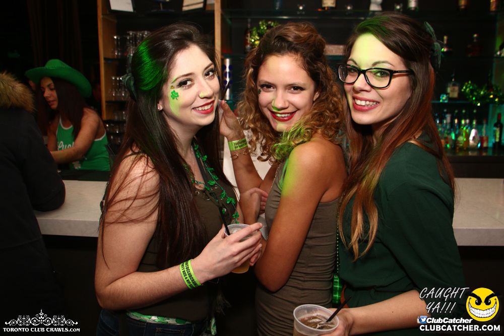 Club Crawl party venue photo 32 - March 17th, 2017