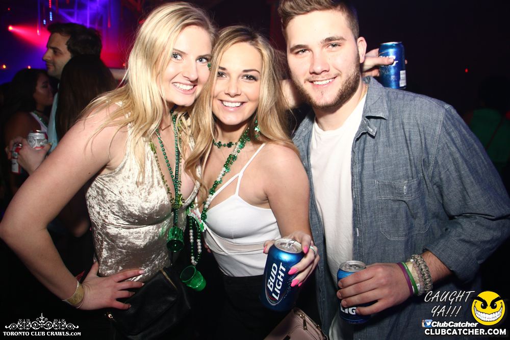 Club Crawl party venue photo 8 - March 17th, 2017