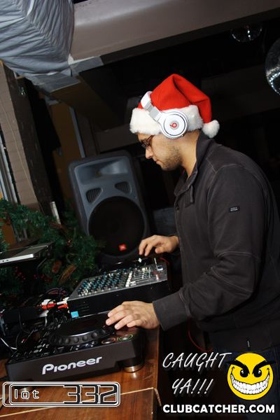 Lot332 nightclub photo 11 - December 25th, 2010