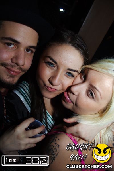 Lot332 nightclub photo 103 - December 25th, 2010