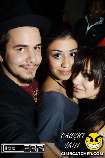 Lot332 nightclub photo 132 - December 25th, 2010