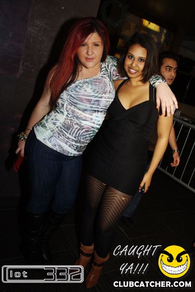 Lot332 nightclub photo 15 - December 25th, 2010