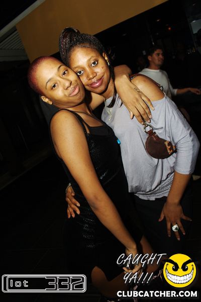 Lot332 nightclub photo 158 - December 25th, 2010