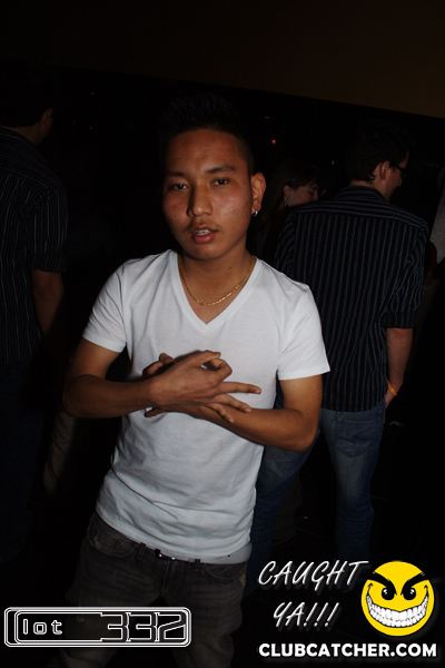 Lot332 nightclub photo 194 - December 25th, 2010