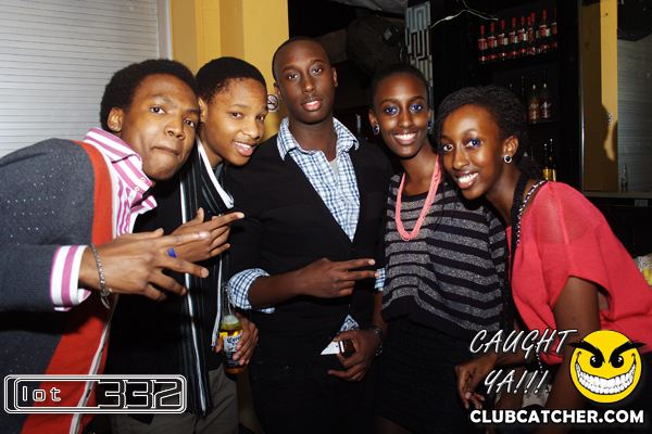 Lot332 nightclub photo 36 - December 25th, 2010
