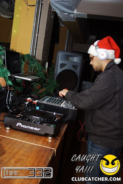 Lot332 nightclub photo 43 - December 25th, 2010