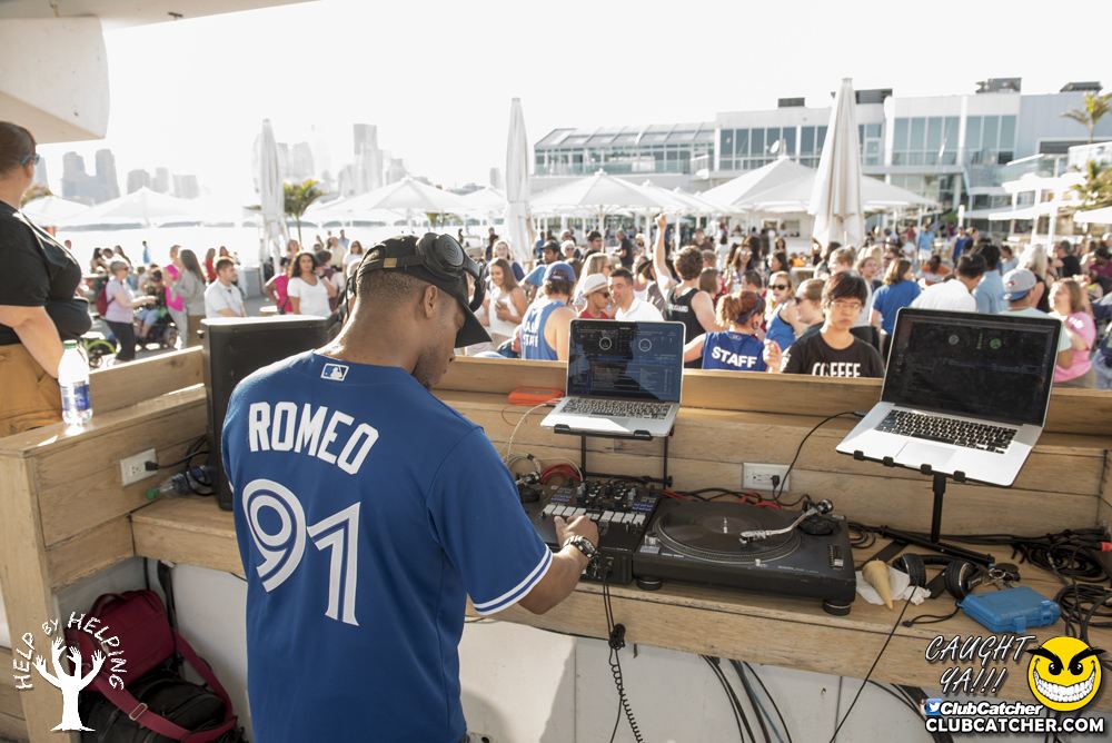 Cabana party venue photo 13 - July 4th, 2017