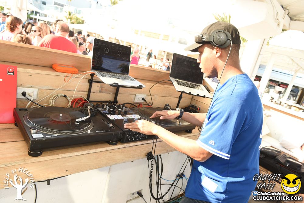 Cabana party venue photo 357 - July 4th, 2017