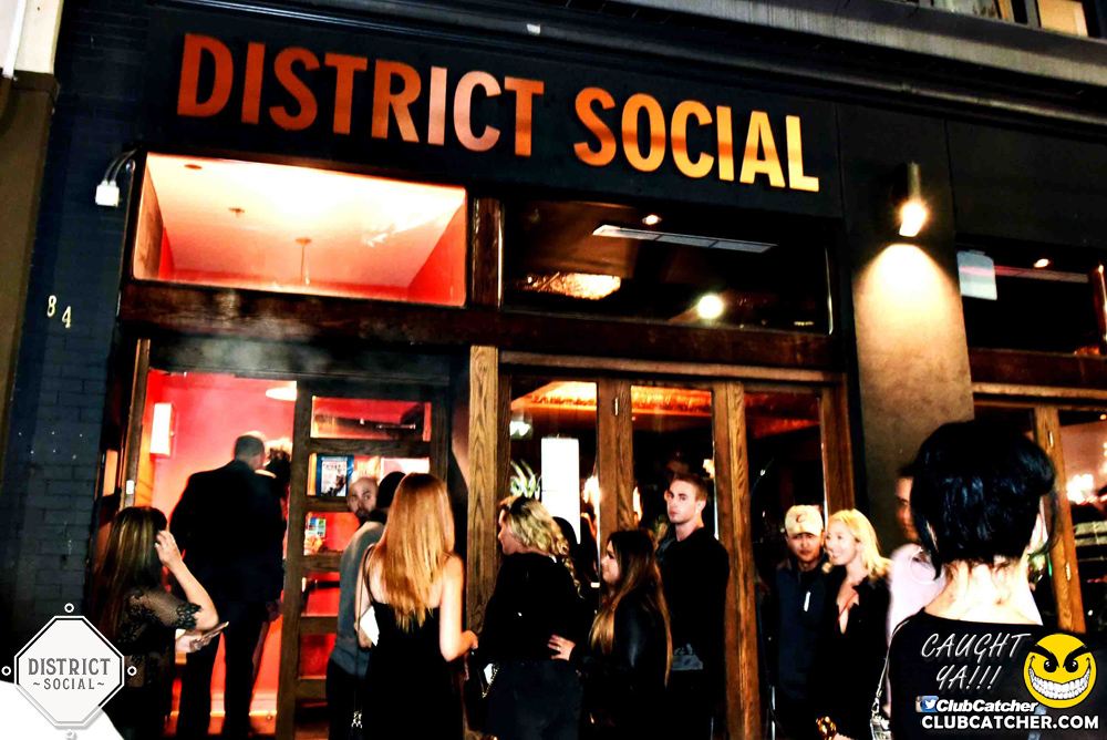 District Social lounge photo 163 - September 1st, 2017