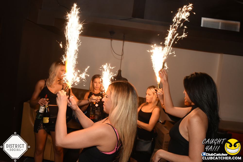 District Social lounge photo 32 - September 1st, 2017