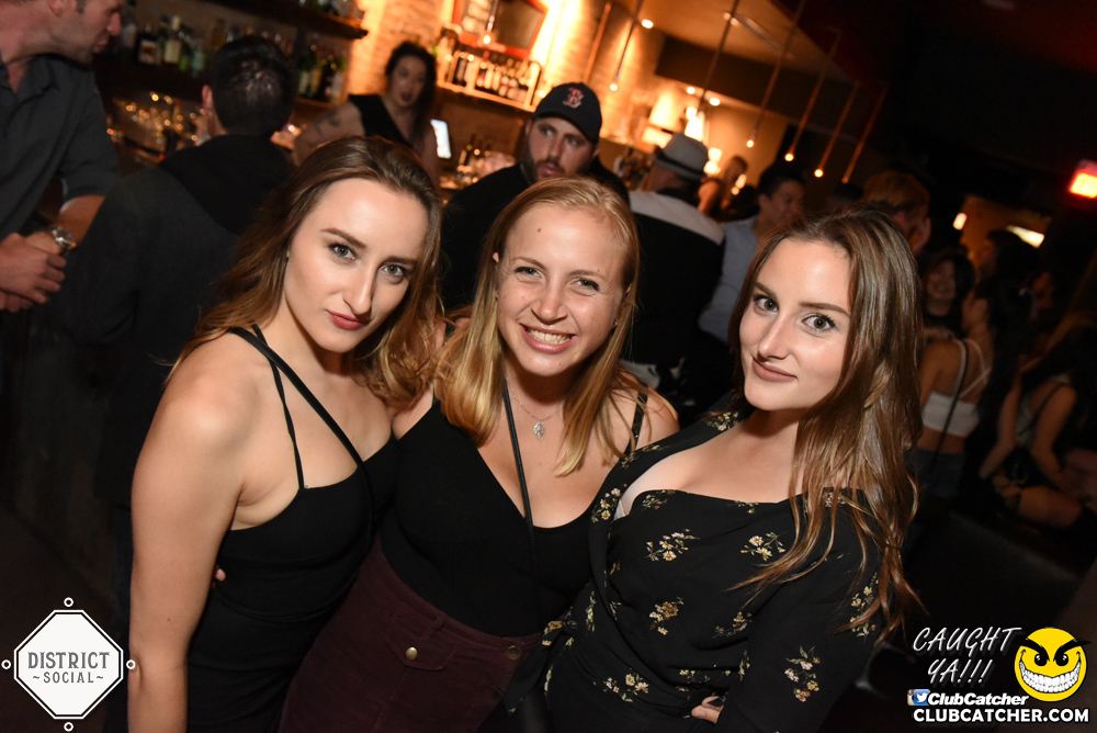 District Social lounge photo 71 - September 1st, 2017