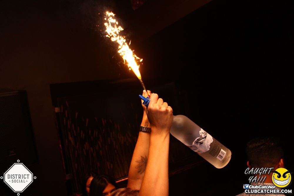 District Social lounge photo 19 - September 8th, 2017