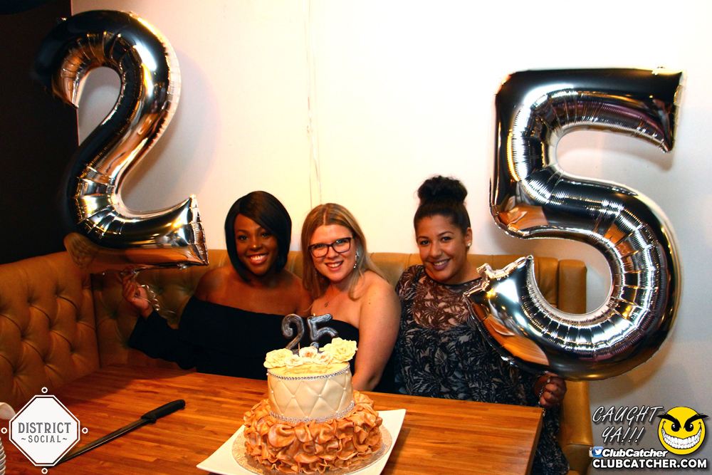 District Social lounge photo 20 - September 8th, 2017