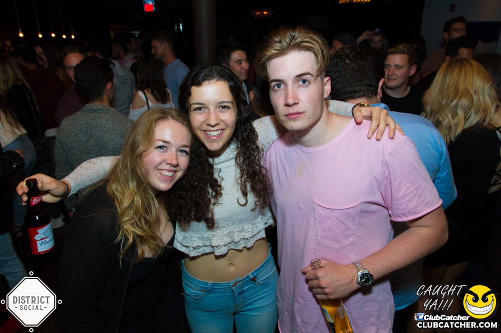 District Social lounge photo 24 - September 9th, 2017