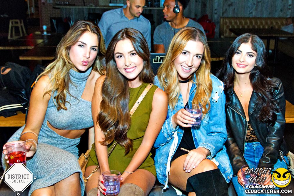 District Social lounge photo 43 - September 9th, 2017