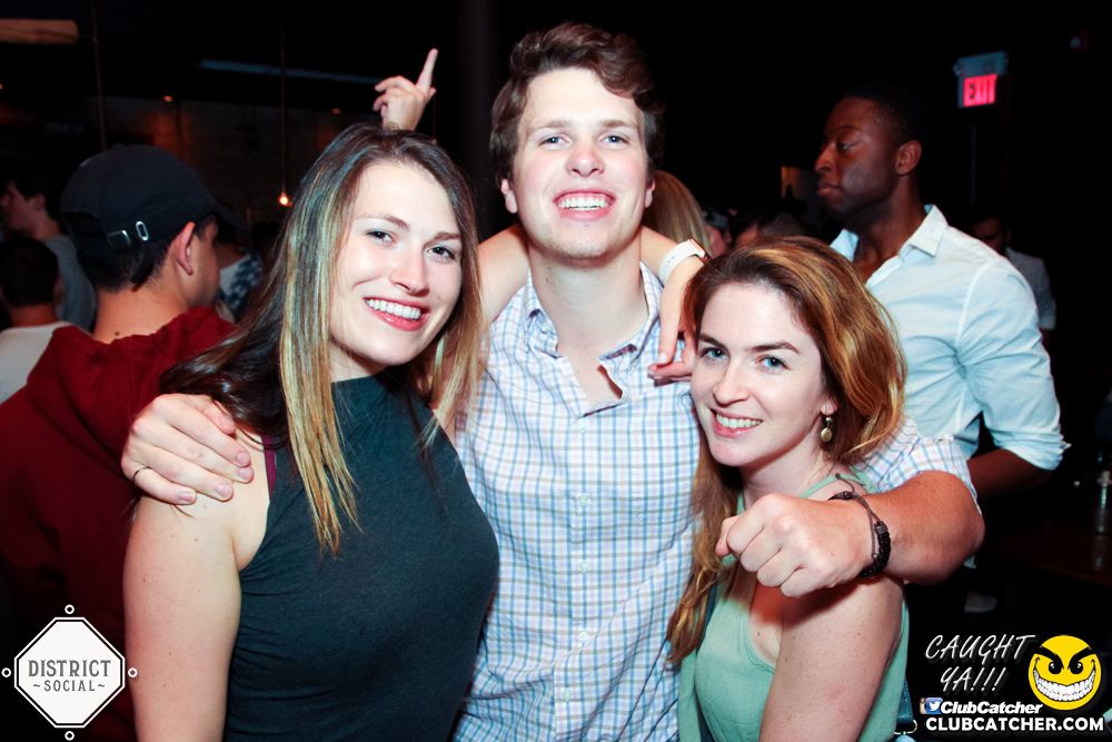 District Social lounge photo 6 - September 9th, 2017