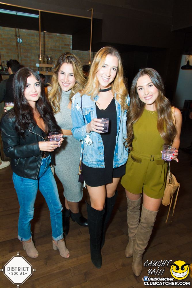 District Social lounge photo 7 - September 9th, 2017