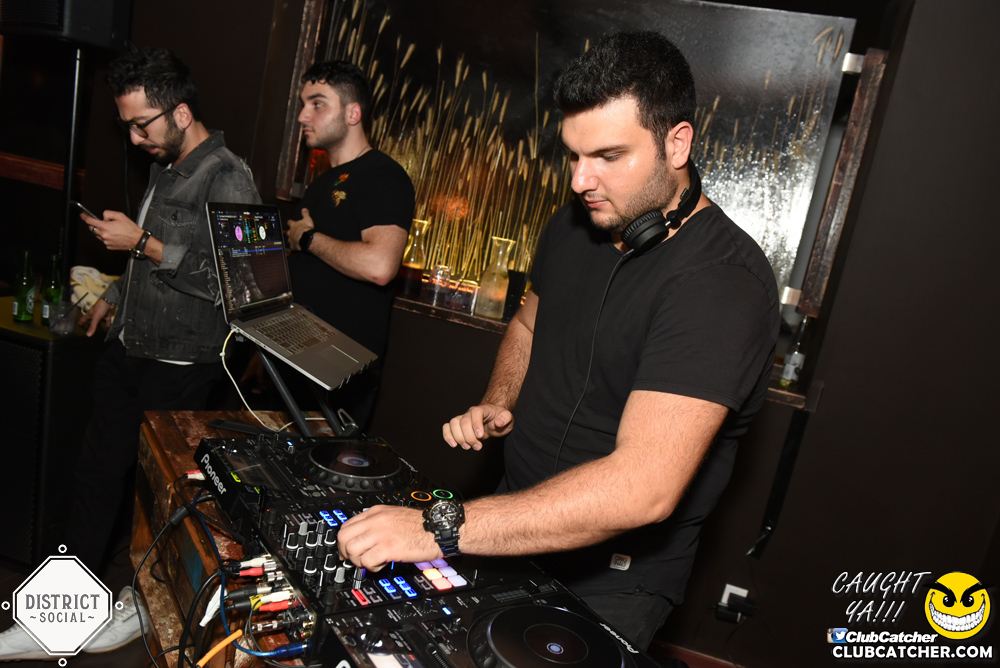 District Social lounge photo 28 - September 15th, 2017