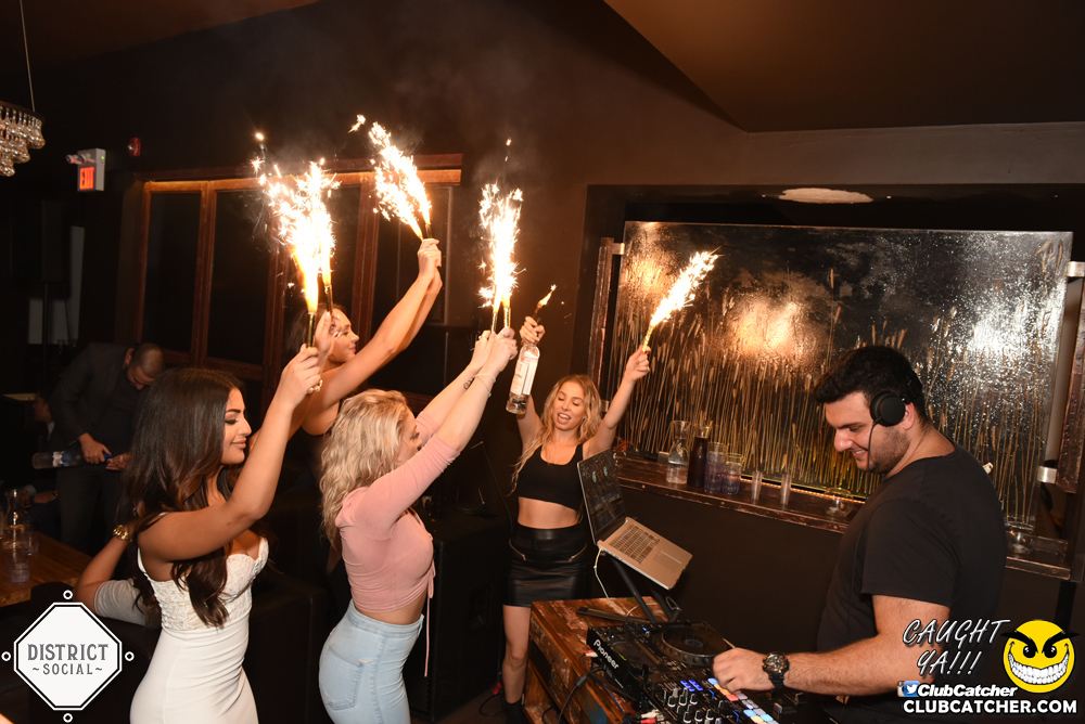 District Social lounge photo 53 - September 15th, 2017