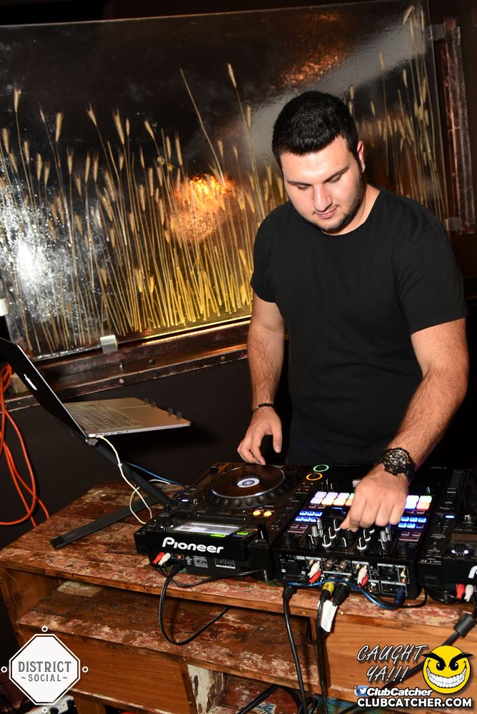 District Social lounge photo 130 - September 29th, 2017