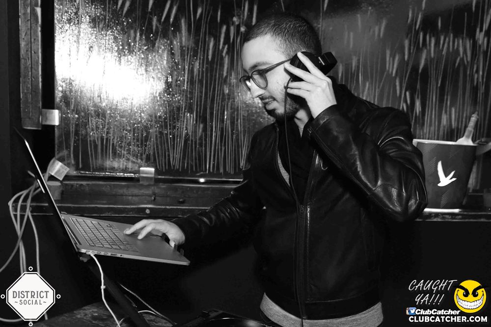 District Social lounge photo 54 - September 29th, 2017