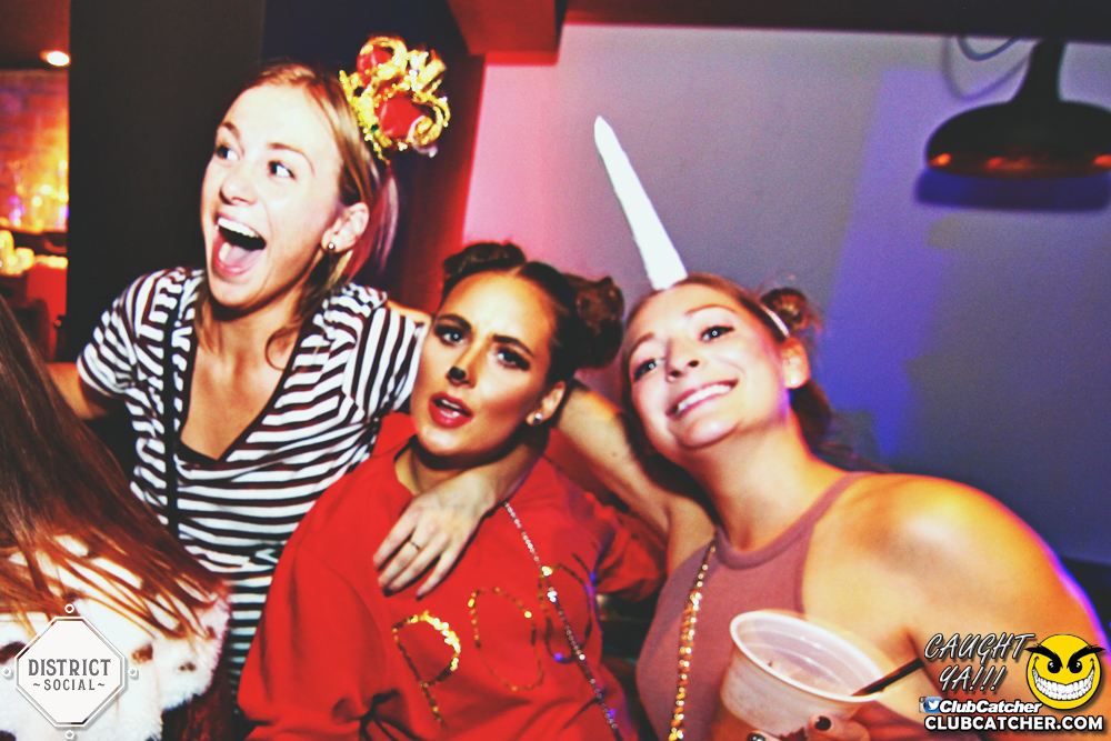 District Social lounge photo 138 - October 27th, 2017