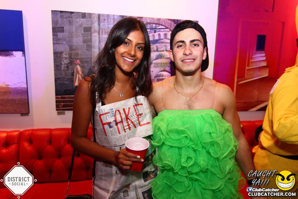 District Social lounge photo 16 - October 27th, 2017