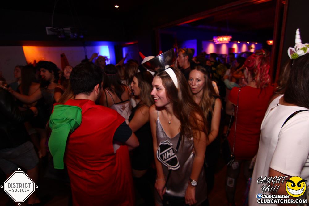 District Social lounge photo 154 - October 27th, 2017