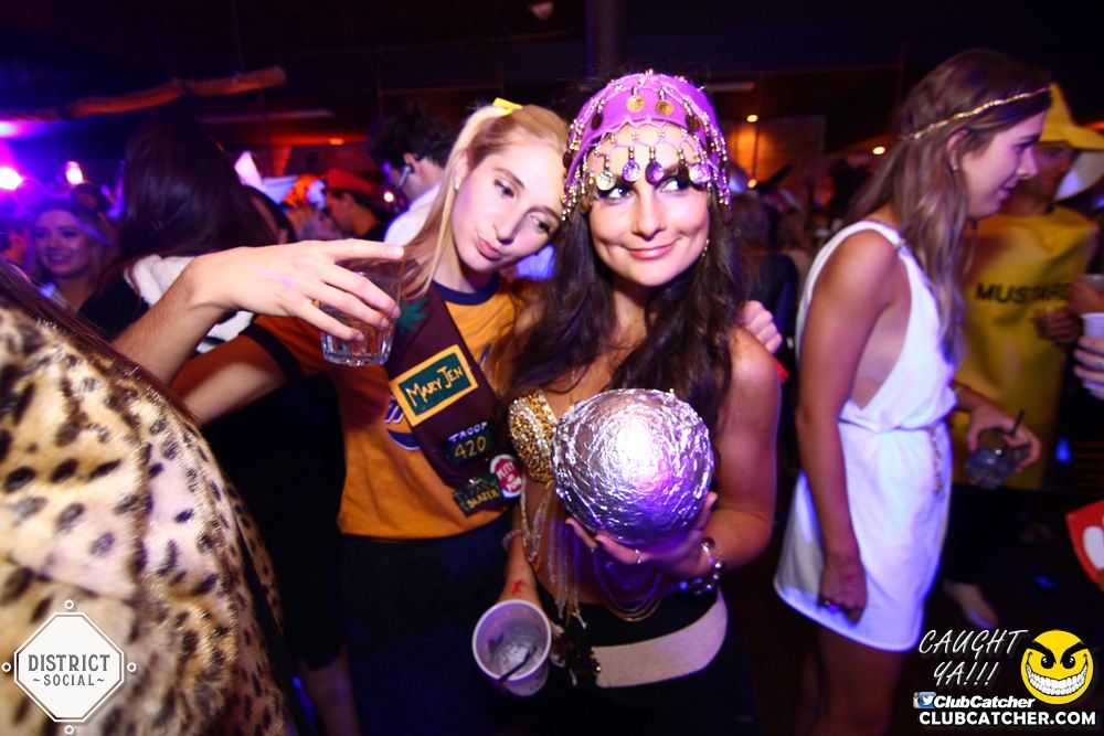 District Social lounge photo 155 - October 27th, 2017