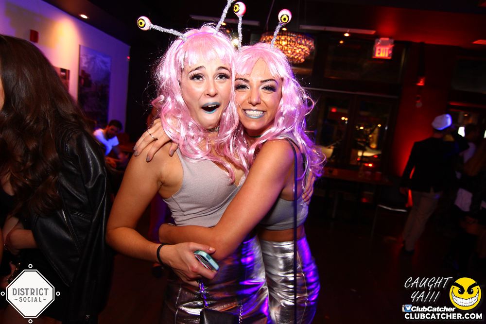 District Social lounge photo 163 - October 27th, 2017