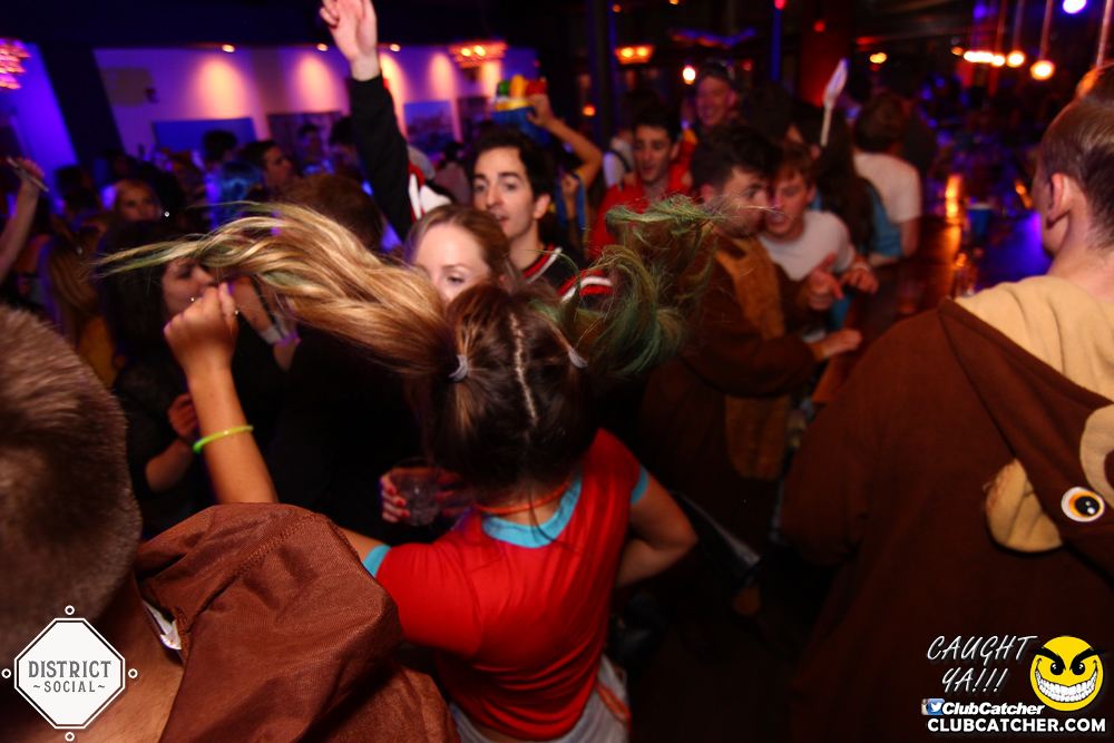 District Social lounge photo 166 - October 27th, 2017