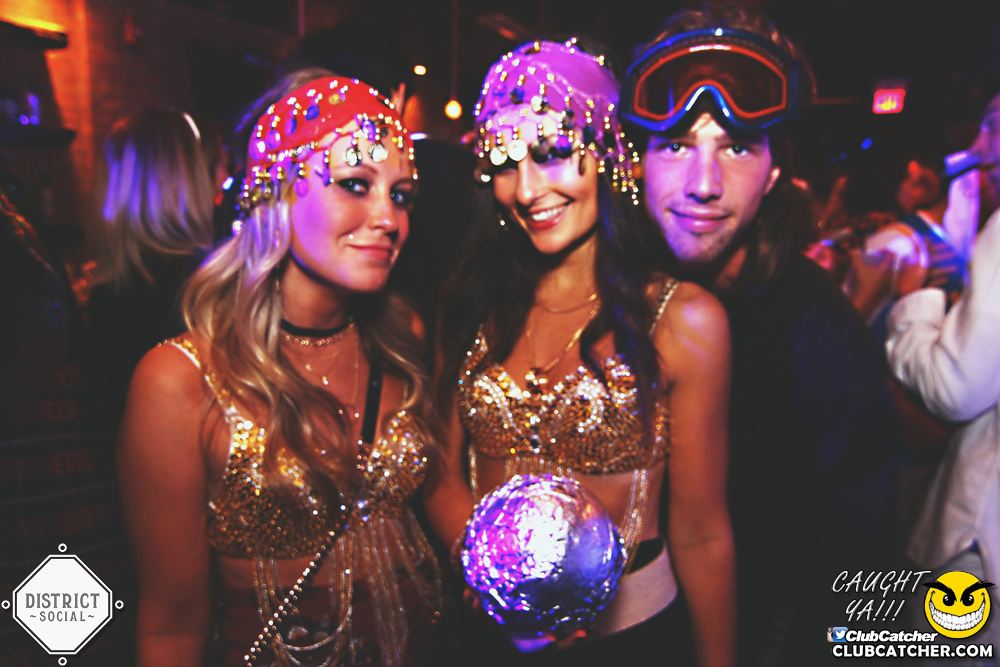 District Social lounge photo 170 - October 27th, 2017