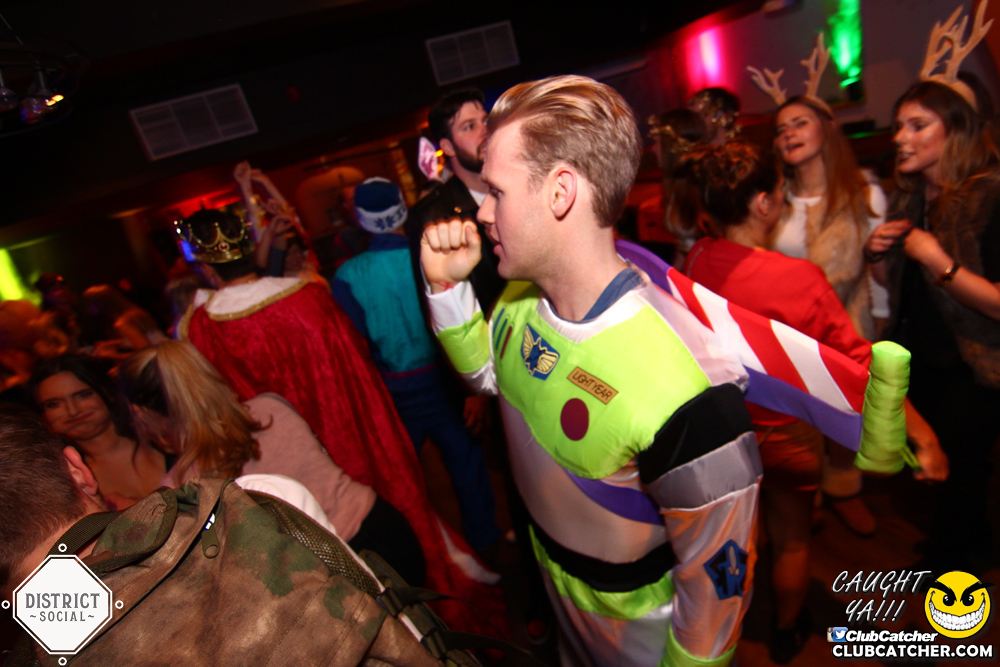 District Social lounge photo 172 - October 27th, 2017