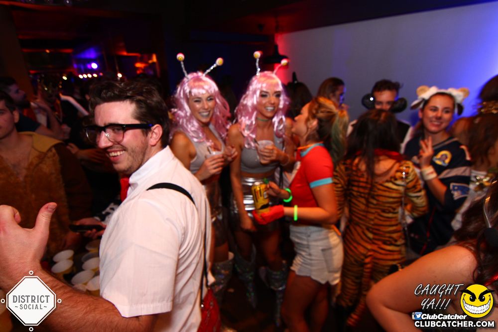 District Social lounge photo 175 - October 27th, 2017