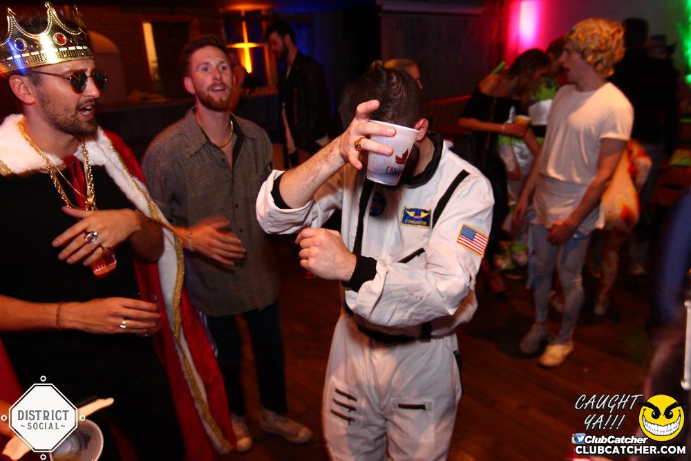 District Social lounge photo 184 - October 27th, 2017