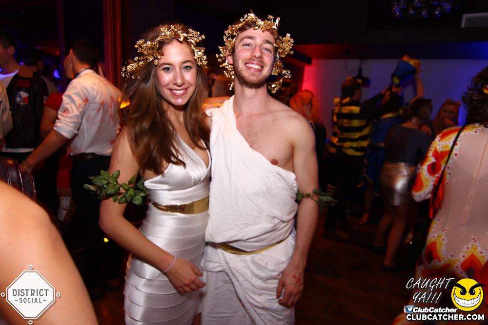 District Social lounge photo 187 - October 27th, 2017