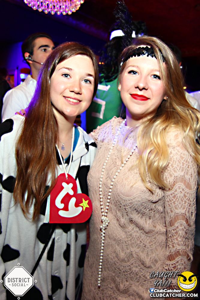 District Social lounge photo 20 - October 27th, 2017