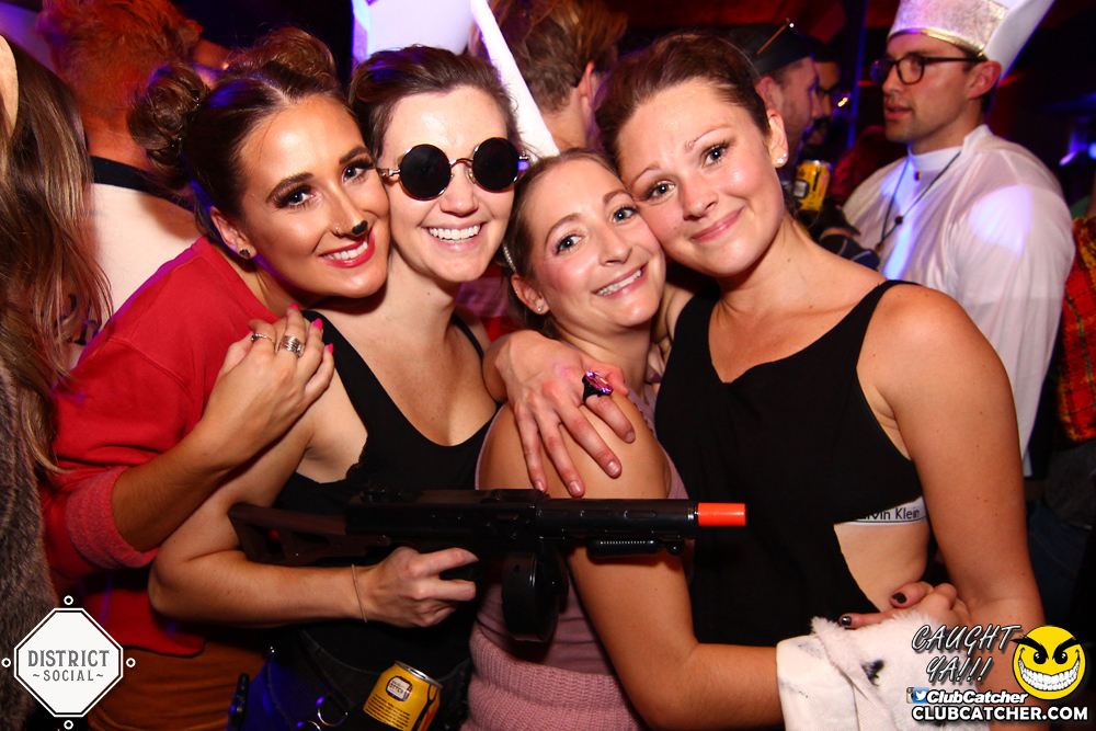 District Social lounge photo 21 - October 27th, 2017