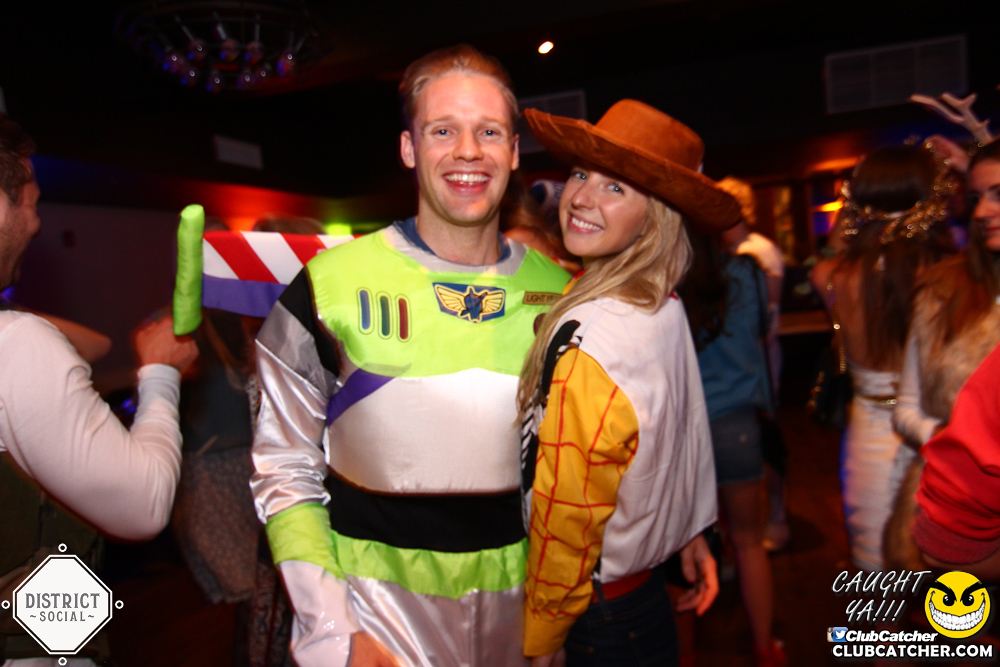 District Social lounge photo 213 - October 27th, 2017