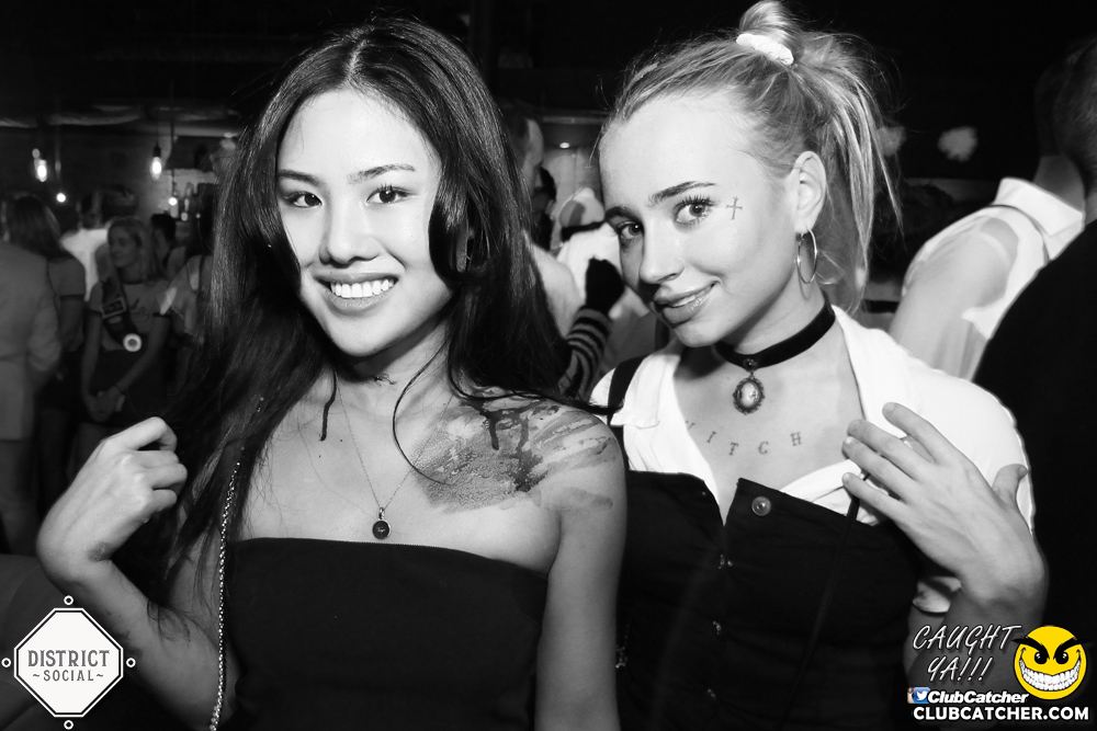 District Social lounge photo 221 - October 27th, 2017